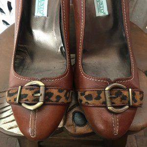Mods Di Fausto Italian Leather Cheetah Buckle Heel 38